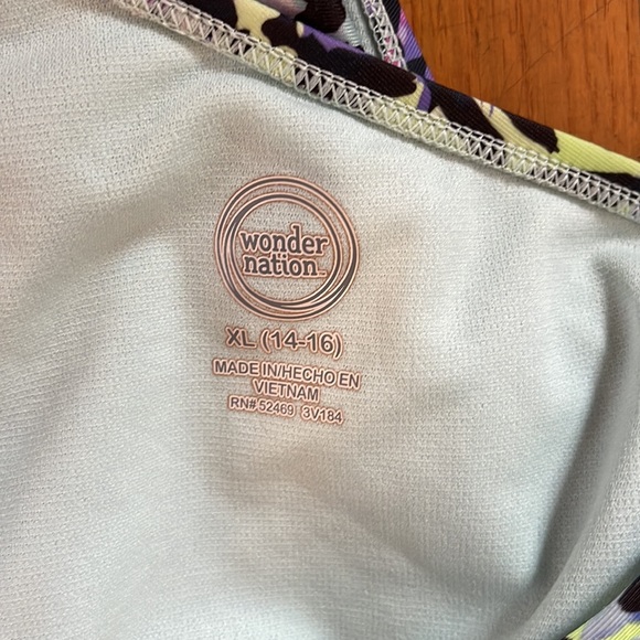 GirlsVery Cute One Piece - Picture 3 of 3